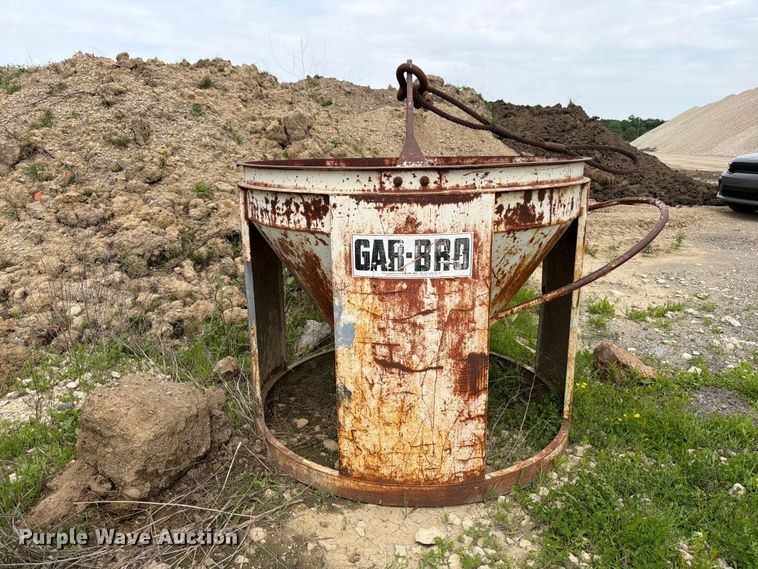 image for item FB8189 Gar-Bro 462-G concrete bucket
