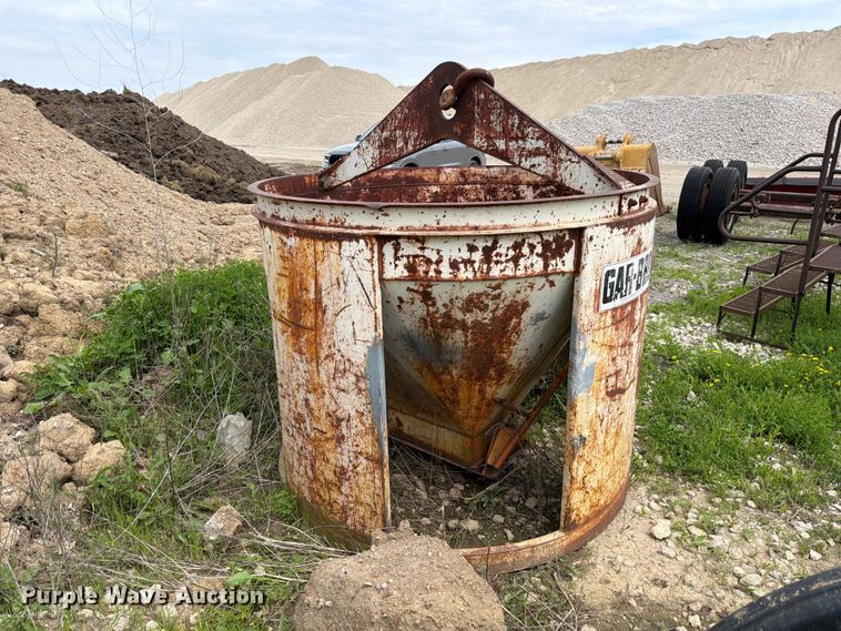 image for item FB8189 Gar-Bro 462-G concrete bucket