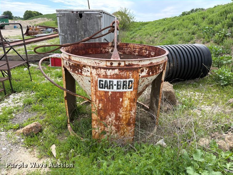image for item FB8189 Gar-Bro 462-G concrete bucket