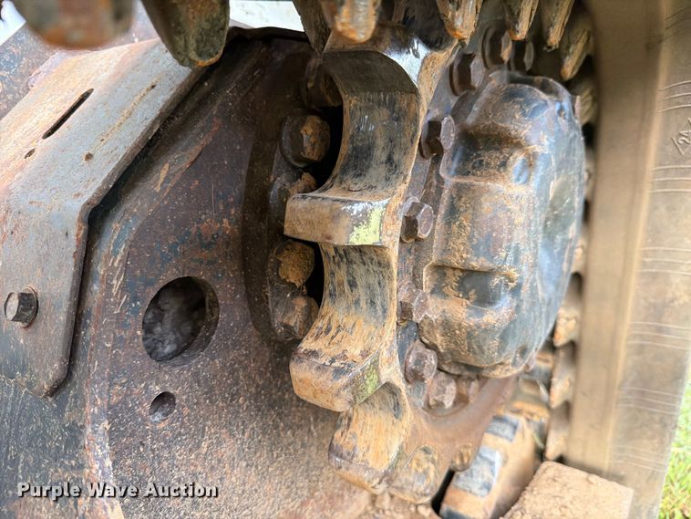 image for item FB8236 2019 Bobcat T650 tracked skid steer loader