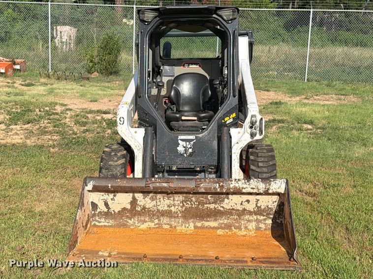 image for item FB8237 2021 Bobcat S64 skid steer loader