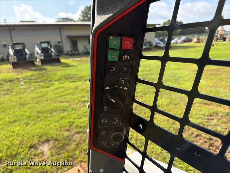 image for item FB8237 2021 Bobcat S64 skid steer loader