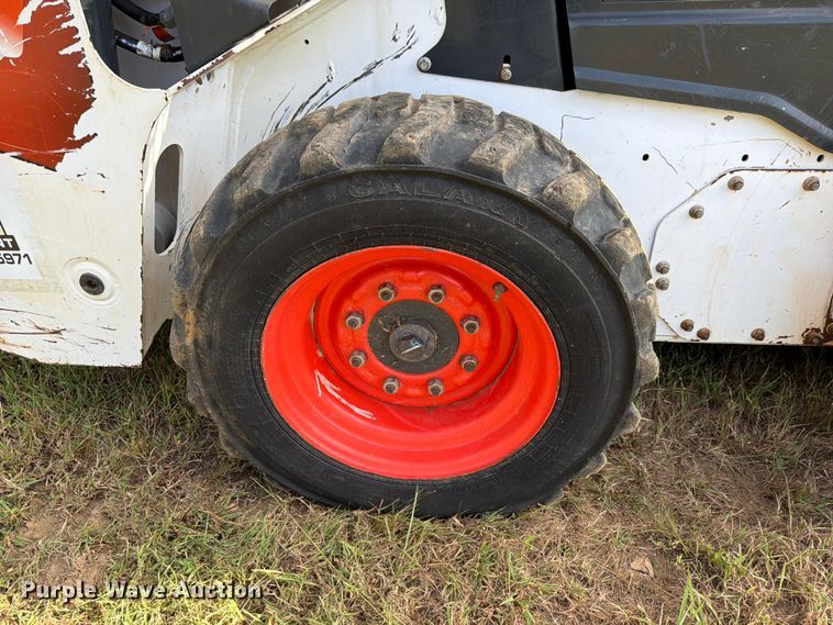 image for item FB8237 2021 Bobcat S64 skid steer loader