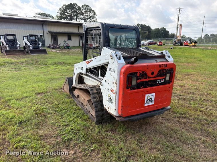 image for item FB8238 2019 Bobcat T450 tracked skid steer loader