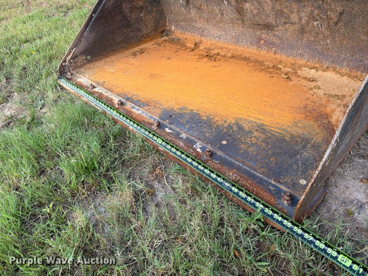 image for item FB8238 2019 Bobcat T450 tracked skid steer loader