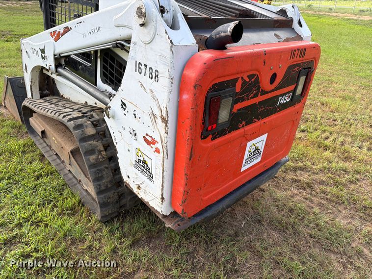 image for item FB8238 2019 Bobcat T450 tracked skid steer loader
