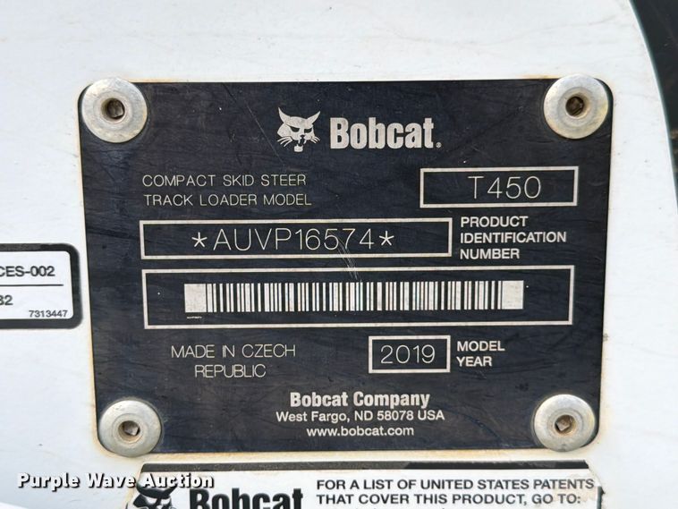 image for item FB8238 2019 Bobcat T450 tracked skid steer loader