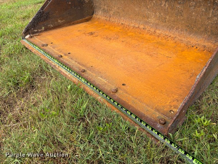 image for item FB8239 2019 Bobcat T450 tracked skid steer loader
