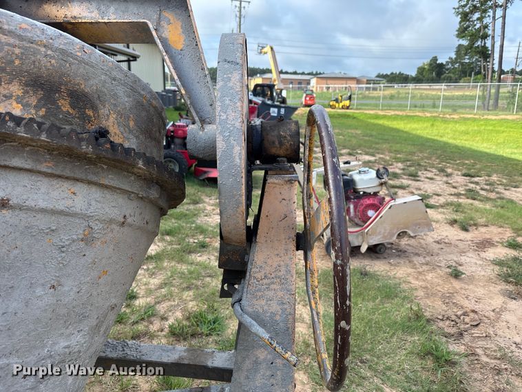 image for item FB8247 65CM concrete mixer