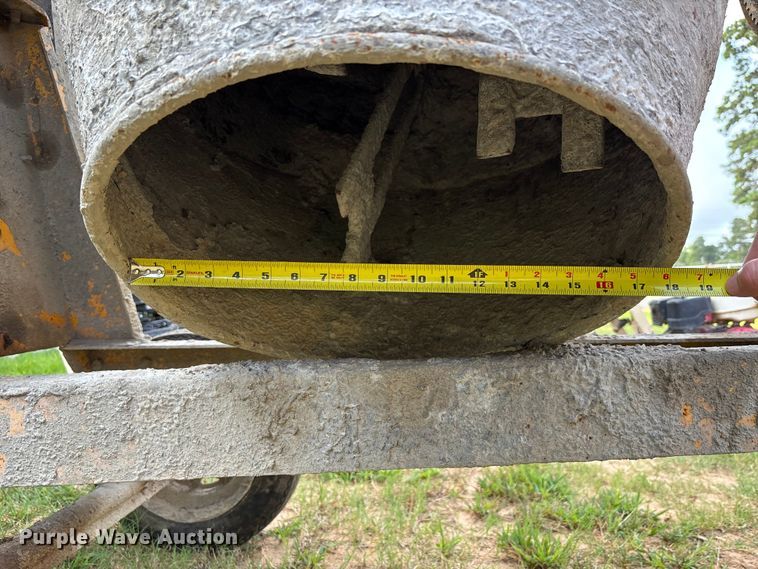 image for item FB8247 65CM concrete mixer
