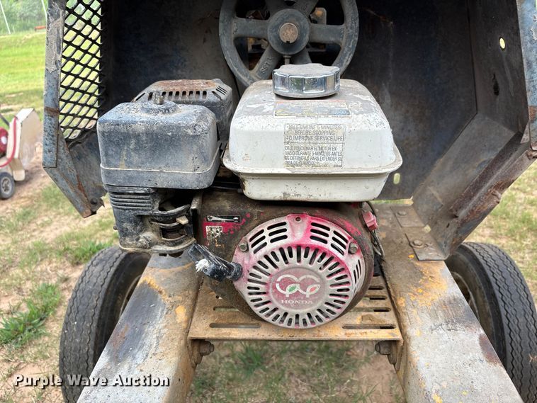 image for item FB8247 65CM concrete mixer