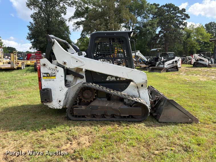 image for item FB8249 2022 Bobcat T66 tracked skid steer loader