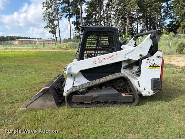 image for item FB8249 2022 Bobcat T66 tracked skid steer loader