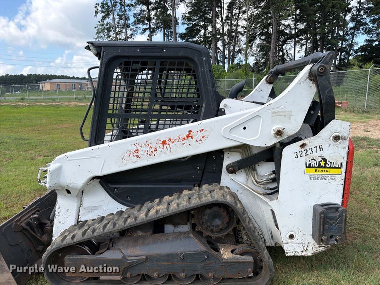 image for item FB8249 2022 Bobcat T66 tracked skid steer loader