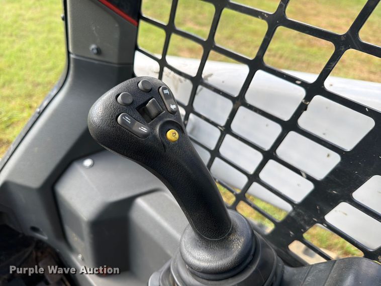 image for item FB8249 2022 Bobcat T66 tracked skid steer loader