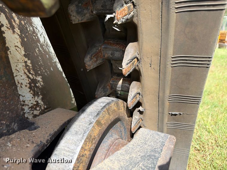 image for item FB8249 2022 Bobcat T66 tracked skid steer loader