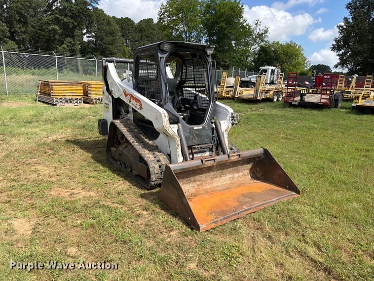 image for item FB8250 2021 Bobcat T66 tracked skid steer loader