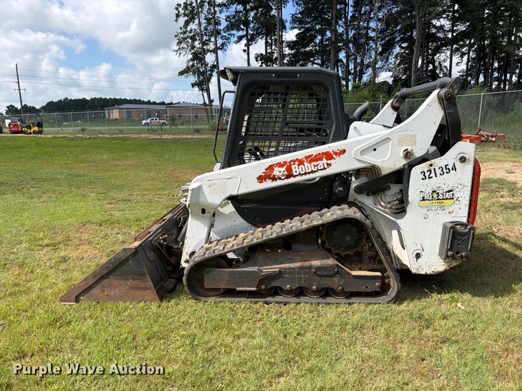 image for item FB8250 2021 Bobcat T66 tracked skid steer loader