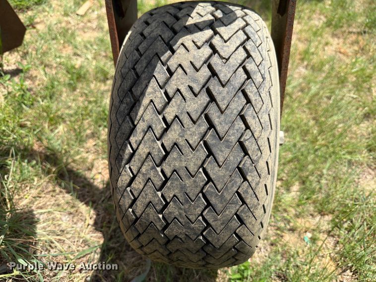 image for item FB8251 2072 Bobcat 48SCM skid steer soil conditioner