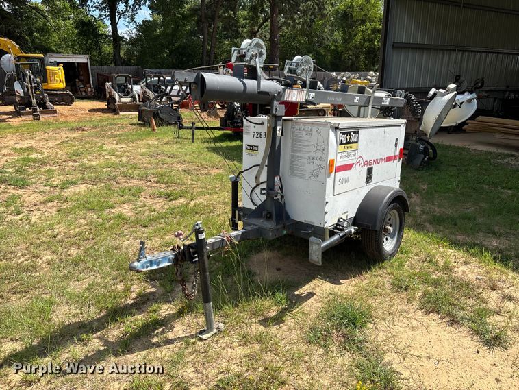 image for item FB8252 Magnum Mlt3060k light plant