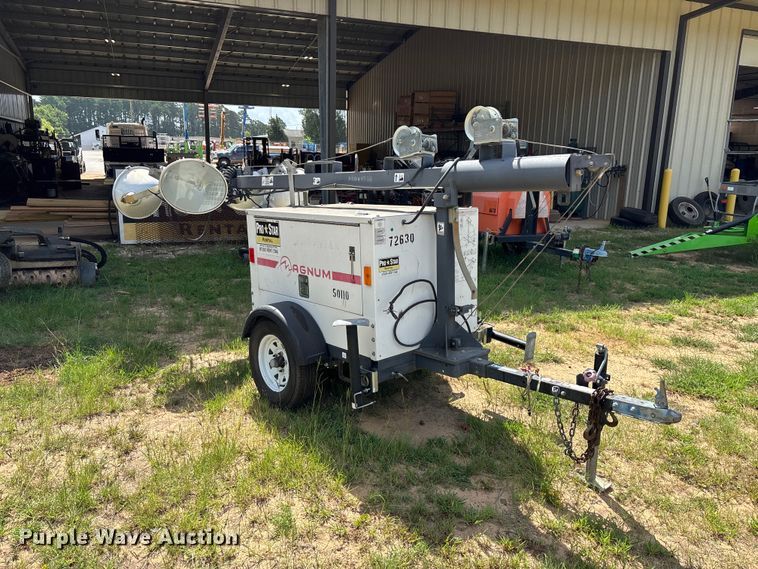 image for item FB8252 Magnum Mlt3060k light plant