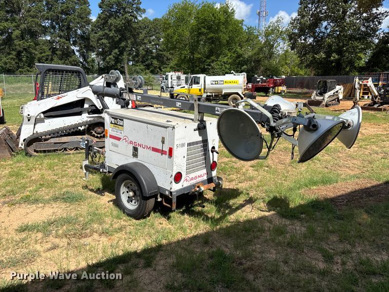 image for item FB8252 Magnum Mlt3060k light plant