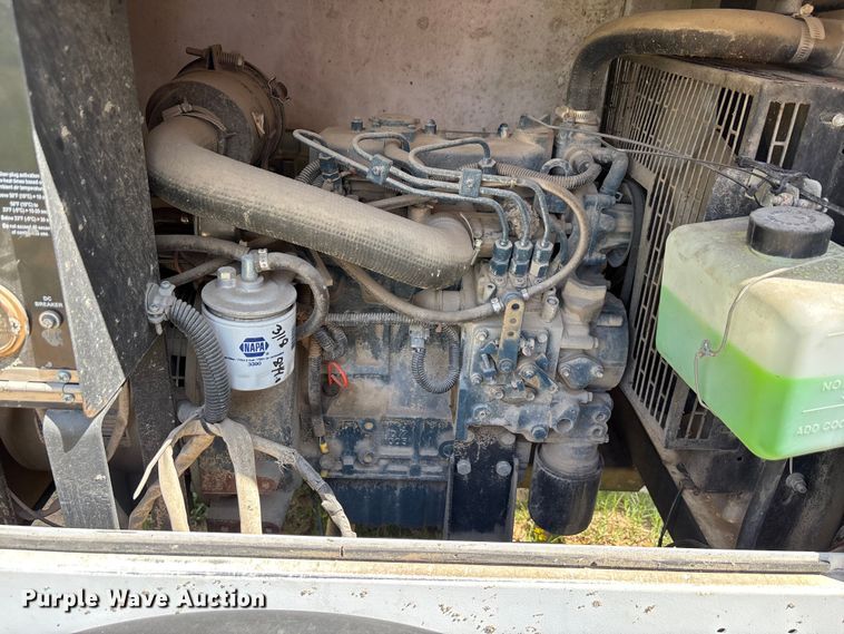 image for item FB8252 Magnum Mlt3060k light plant