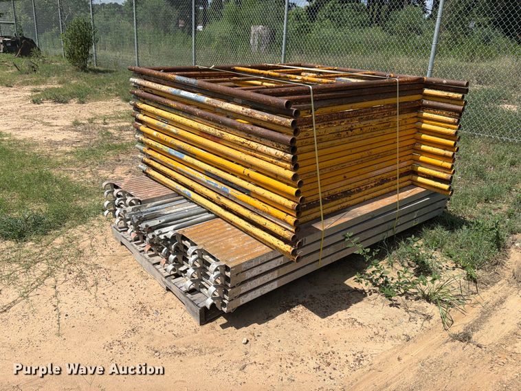 image for item FB8255 BilJax scaffolding