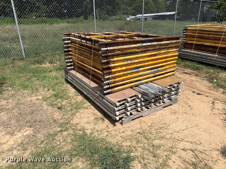 image for item FB8255 BilJax scaffolding
