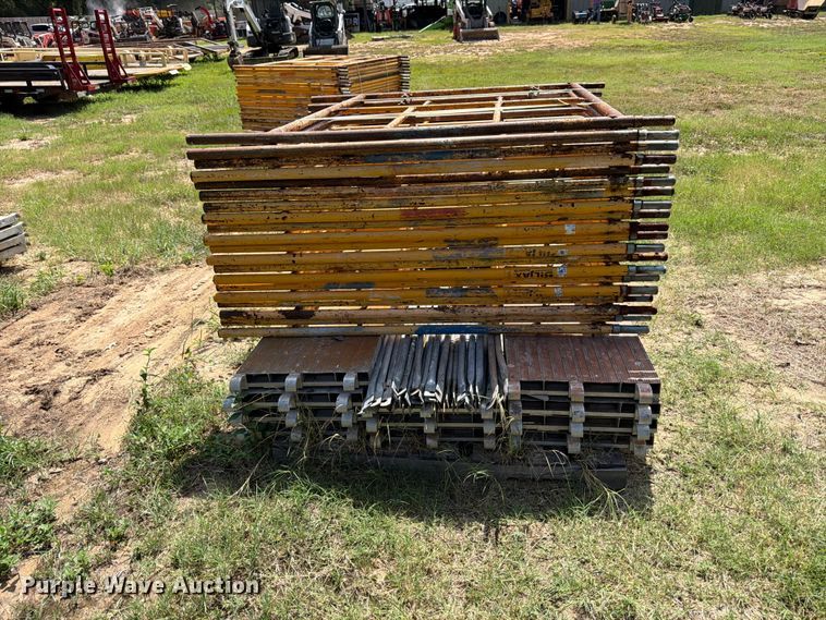 image for item FB8255 BilJax scaffolding