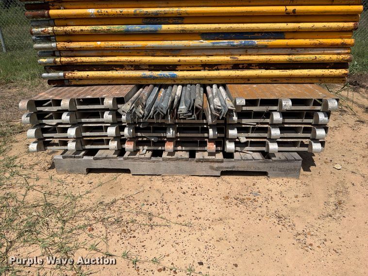 image for item FB8255 BilJax scaffolding