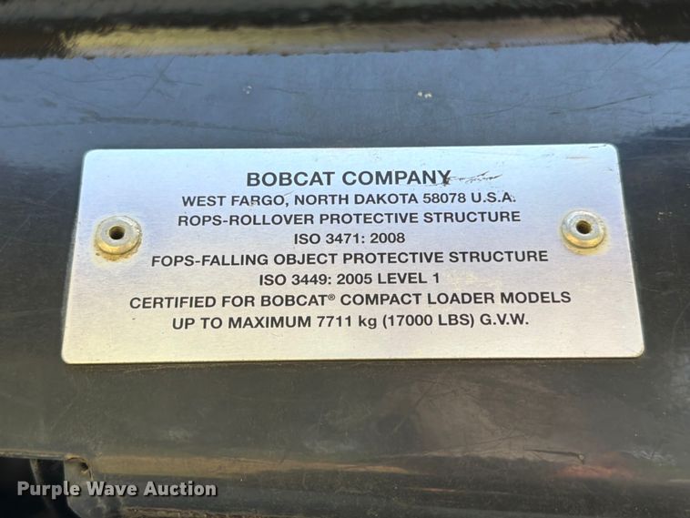 image for item FB8259 2019 Bobcat T450 tracked skid steer loader
