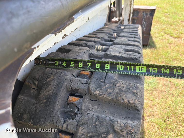 image for item FB8259 2019 Bobcat T450 tracked skid steer loader
