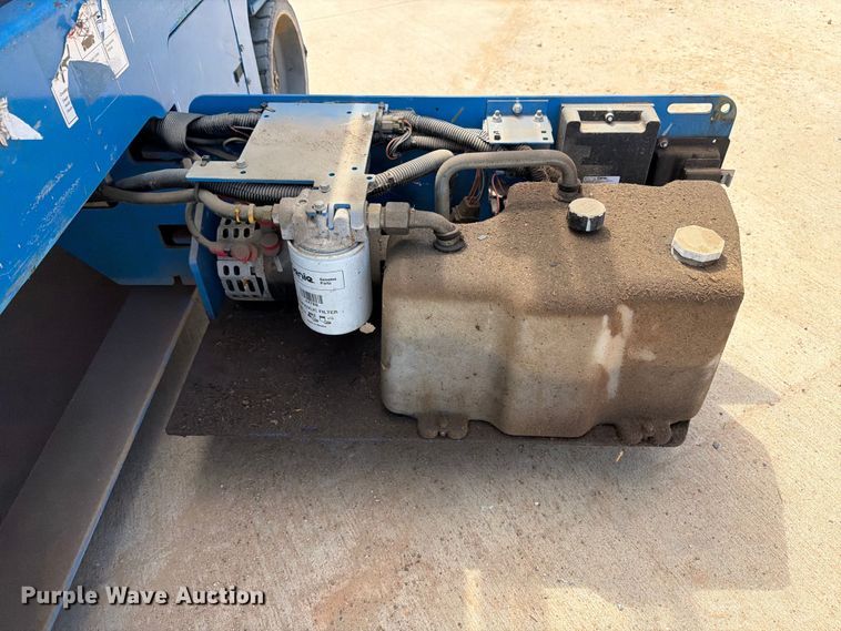 image for item FB8262 Genie GS-2032 scissor lift