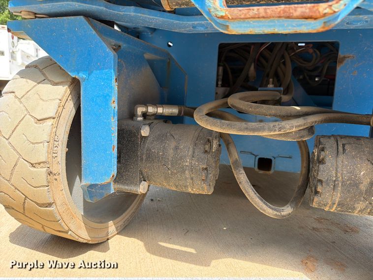 image for item FB8262 Genie GS-2032 scissor lift