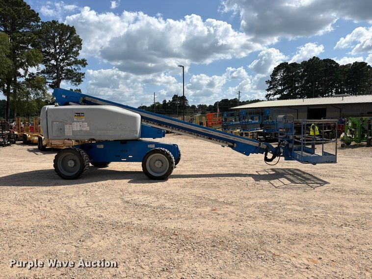 image for item FB8263 2008 Genie S-60HC boom lift