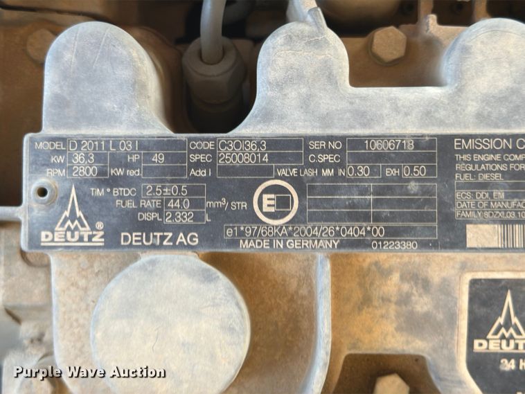 image for item FB8263 2008 Genie S-60HC boom lift