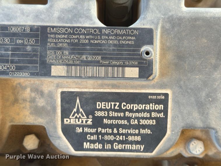 image for item FB8263 2008 Genie S-60HC boom lift