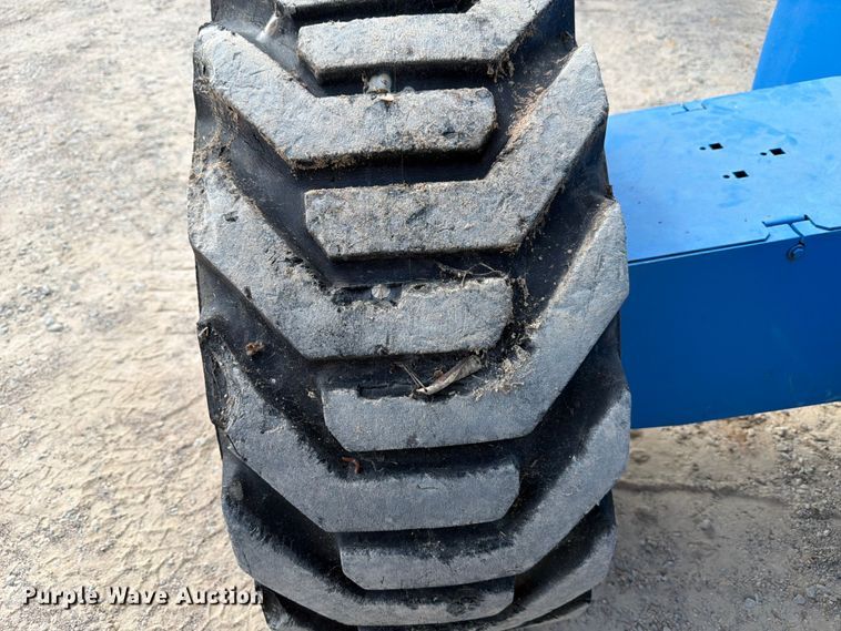 image for item FB8263 2008 Genie S-60HC boom lift