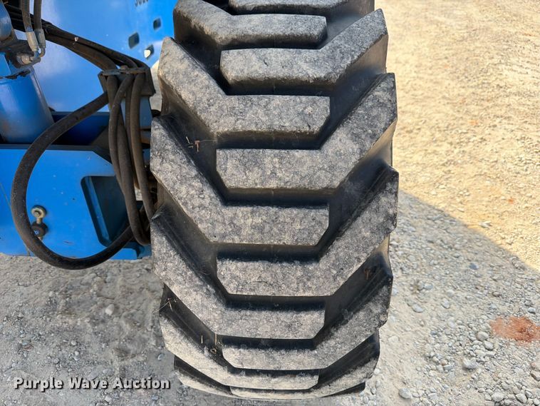 image for item FB8263 2008 Genie S-60HC boom lift