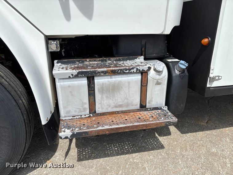 image for item FC1693 2017 Freightliner M2106 utility / service truck