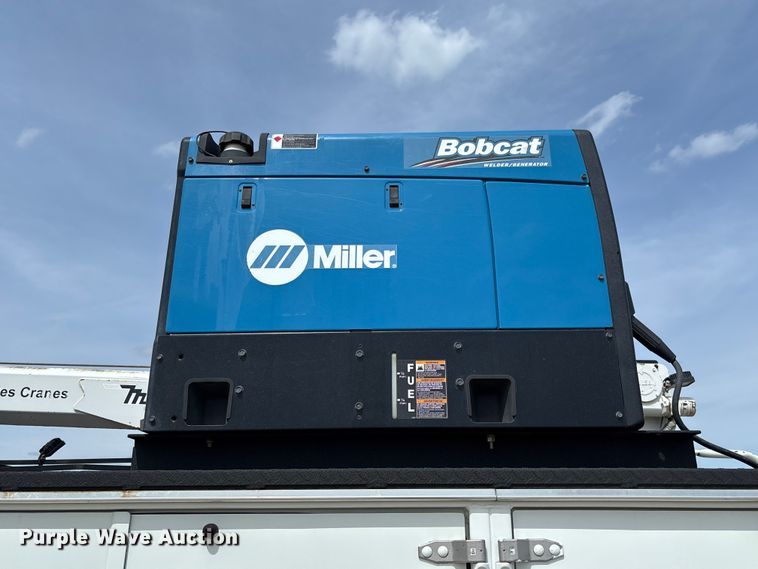image for item FC1693 2017 Freightliner M2106 utility / service truck