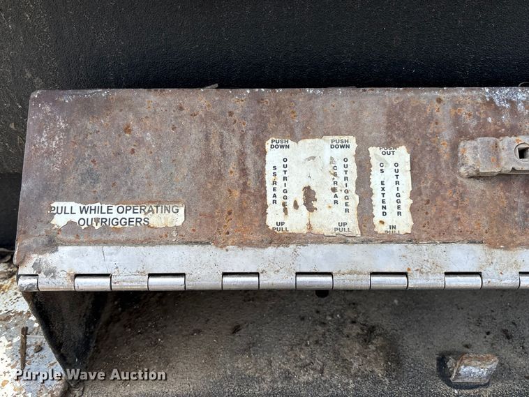 image for item FC1693 2017 Freightliner M2106 utility / service truck
