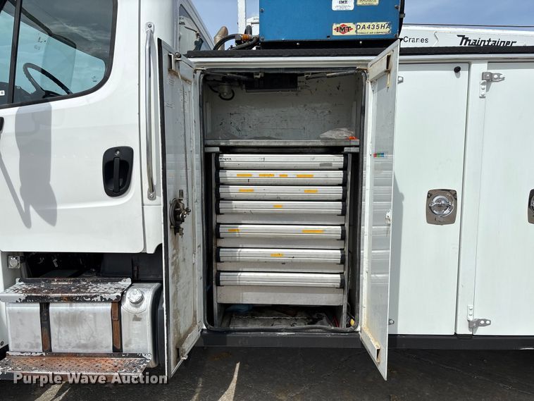 image for item FC1693 2017 Freightliner M2106 utility / service truck