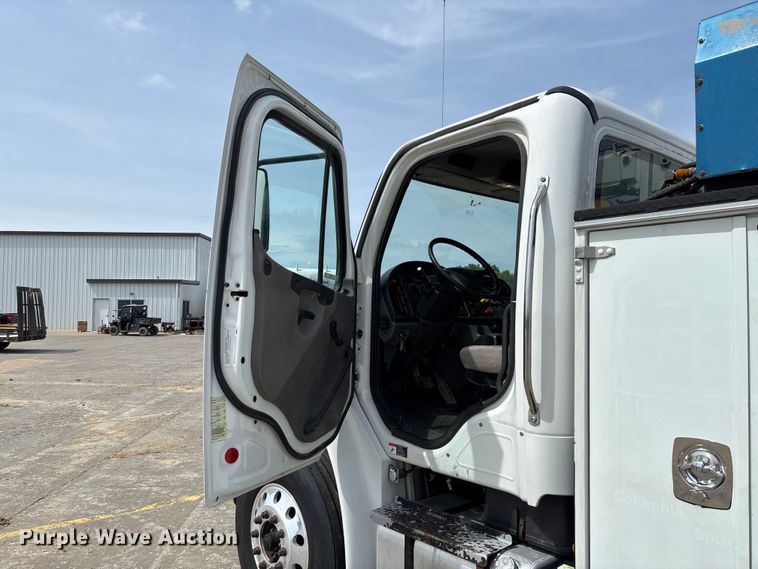 image for item FC1693 2017 Freightliner M2106 utility / service truck