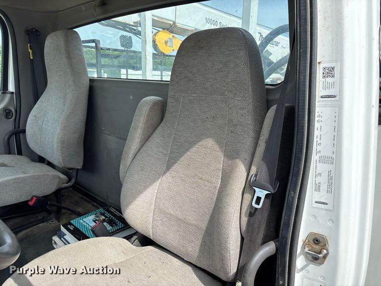 image for item FC1693 2017 Freightliner M2106 utility / service truck