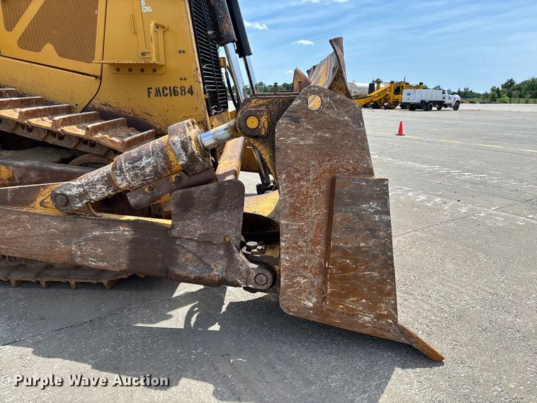 image for item FC1695 2018 Caterpillar D8T dozer