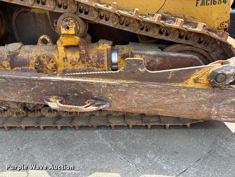 image for item FC1695 2018 Caterpillar D8T dozer