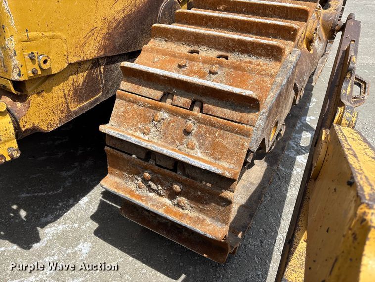 image for item FC1695 2018 Caterpillar D8T dozer