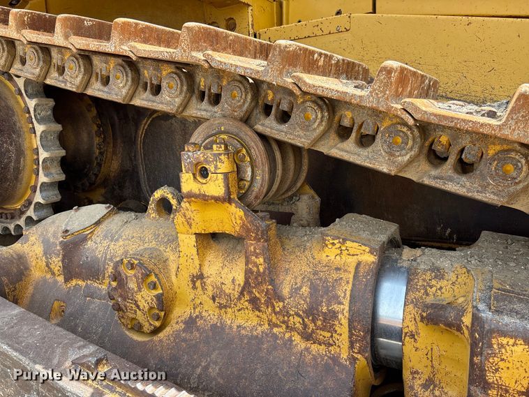 image for item FC1695 2018 Caterpillar D8T dozer